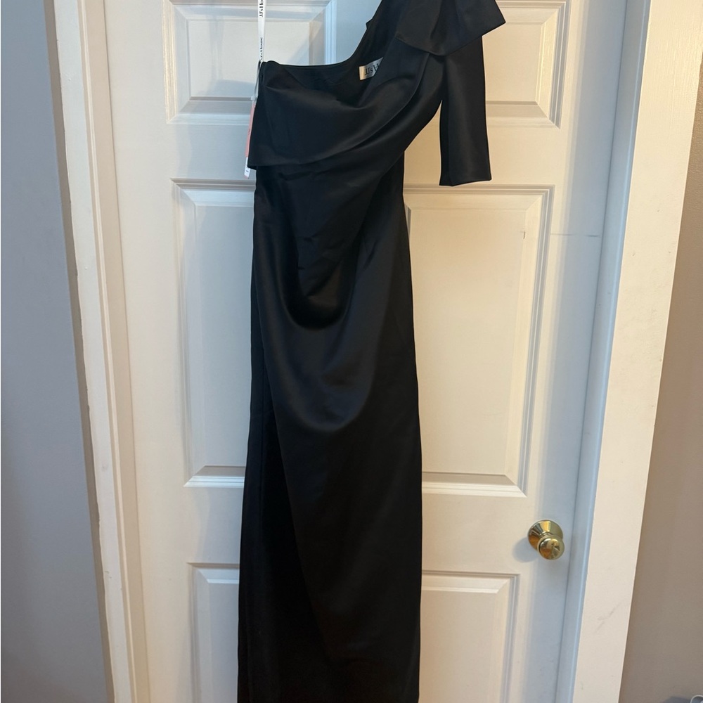 JJs House Chic Black One-Shoulder Dress